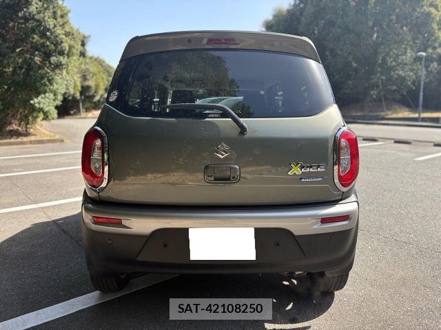 Suzuki X BEE 2021-06 7360587-5