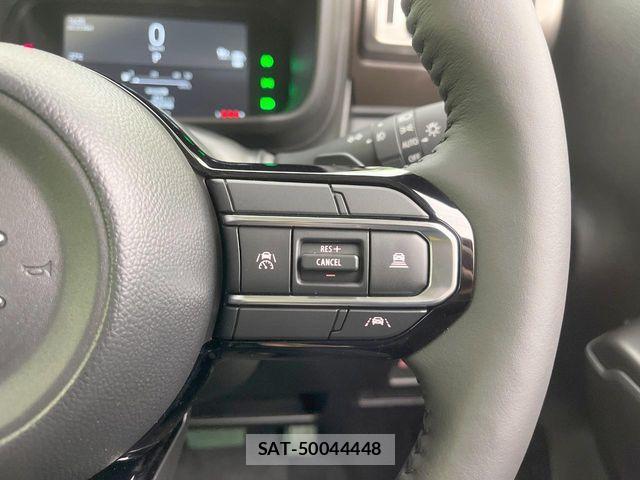 Suzuki X BEE 2025-10 7360580-5