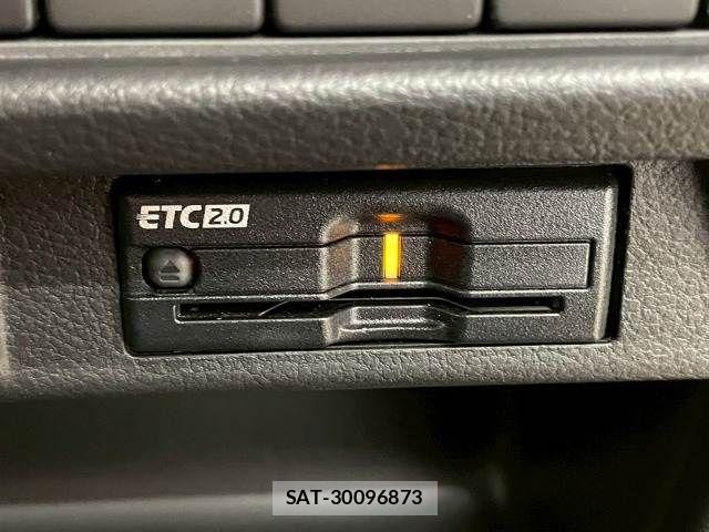Suzuki X BEE 2024-03 7360582-8