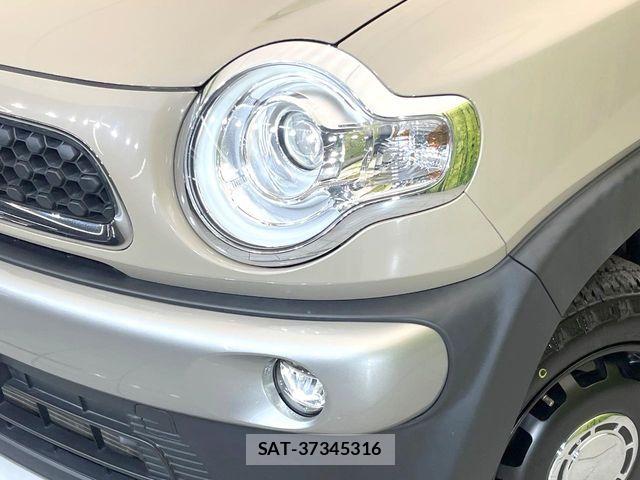 Suzuki X BEE 2019-05 7360588-11