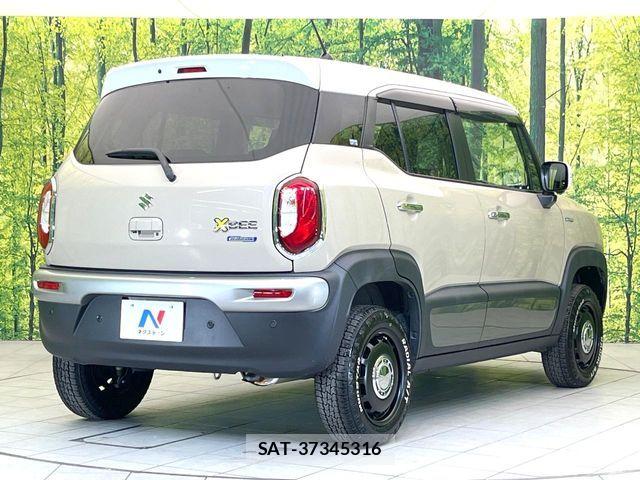Suzuki X BEE 2019-05 7360588-16