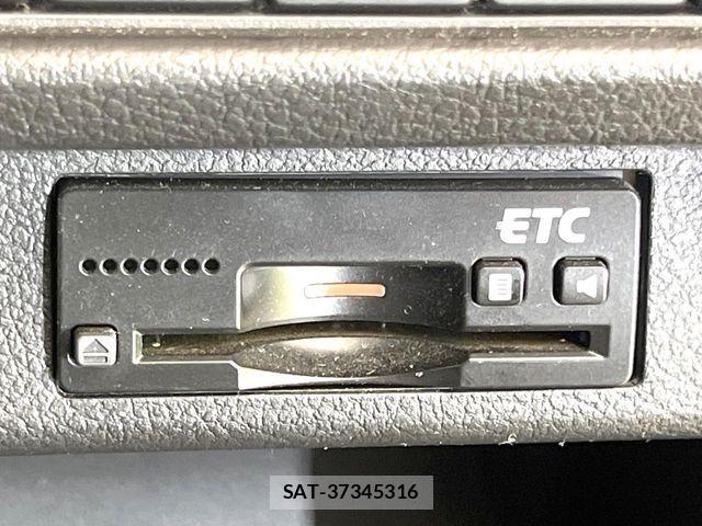 Suzuki X BEE 2019-05 7360588-5
