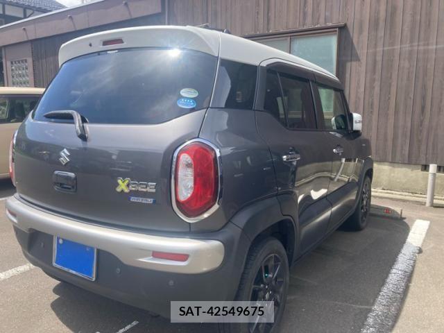 Suzuki X BEE 2018-03 7360594-10