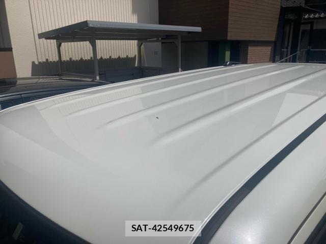 Suzuki X BEE 2018-03 7360594-5
