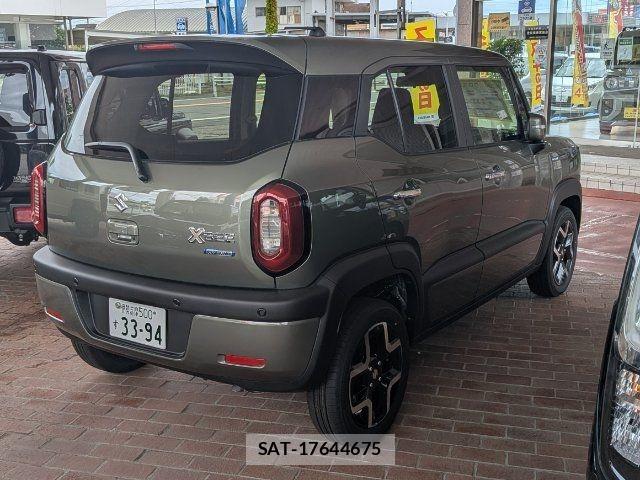 Suzuki X BEE 2025-10 7360586-4