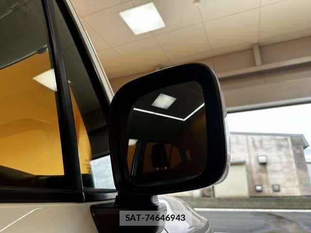 Suzuki X BEE 2018-10 7459007-13