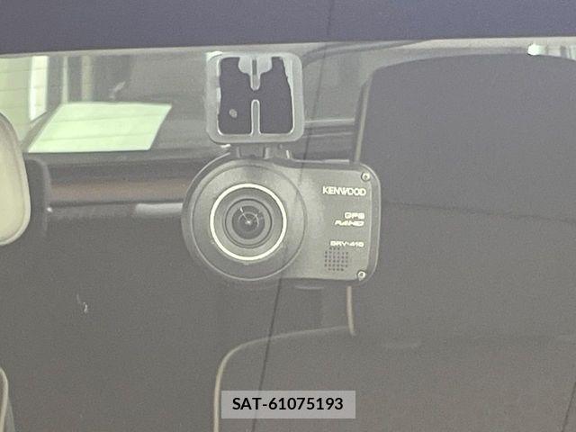 Suzuki X BEE 2020-04 7459008-3