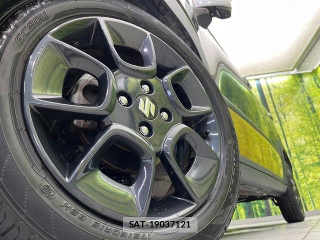 Suzuki X BEE 2019-10 7459009-12