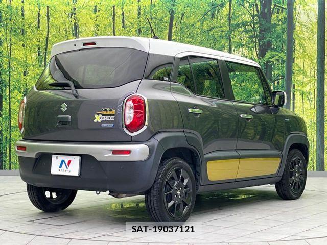 Suzuki X BEE 2019-10 7459009-16