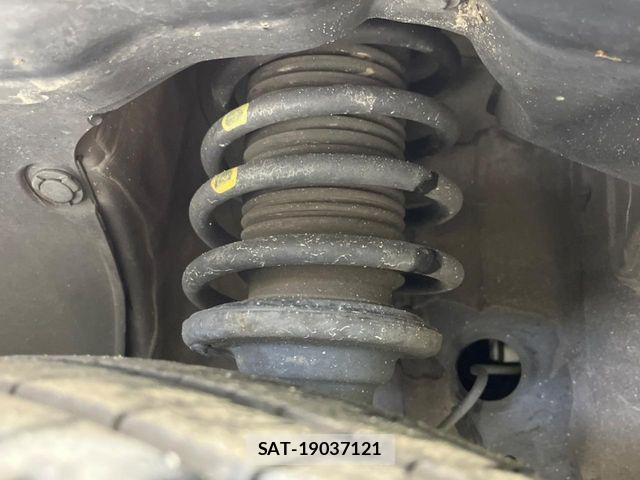 Suzuki X BEE 2019-10 7459009-19