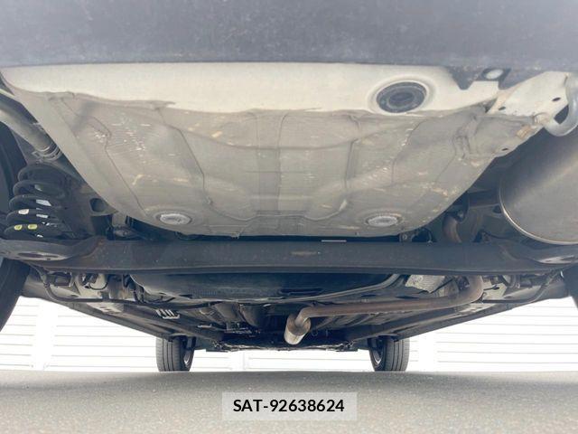 Suzuki X BEE 2019-09 7459017-19