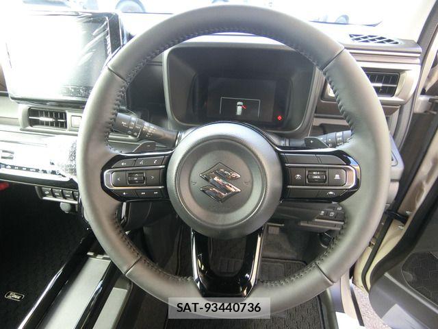 Suzuki X BEE 2025-10 7459001-16