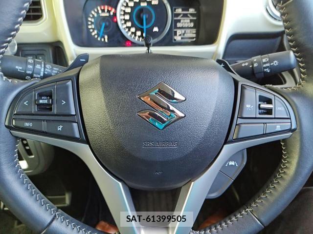 Suzuki X BEE 2020-10 7503980-16