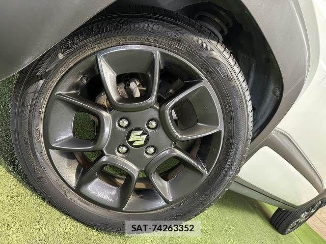 Suzuki X BEE 2020-04 7503978-11