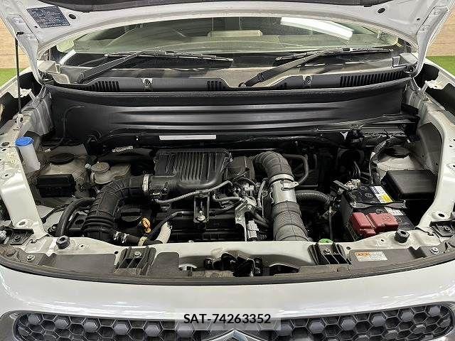 Suzuki X BEE 2020-04 7503978-12