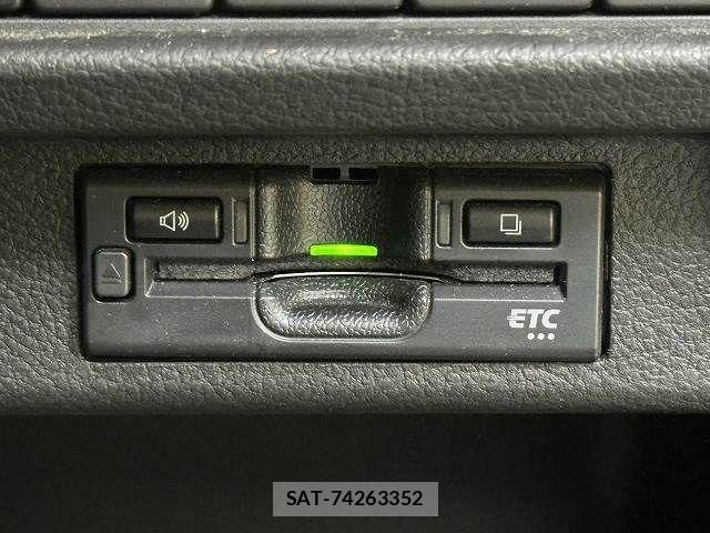 Suzuki X BEE 2020-04 7503978-14