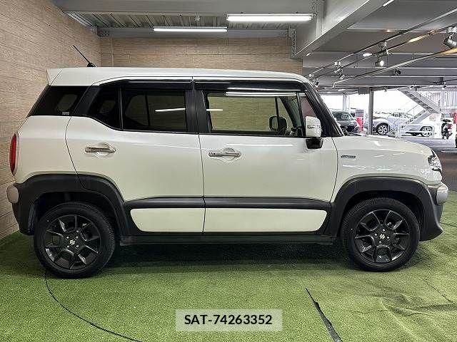Suzuki X BEE 2020-04 7503978-17