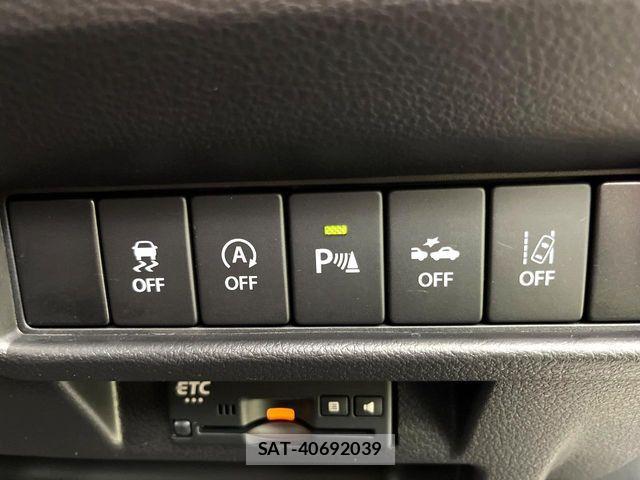 Suzuki X BEE 2021-07 7621519-3