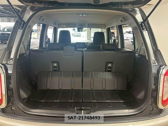 Suzuki X BEE 2018-02 7730982-12