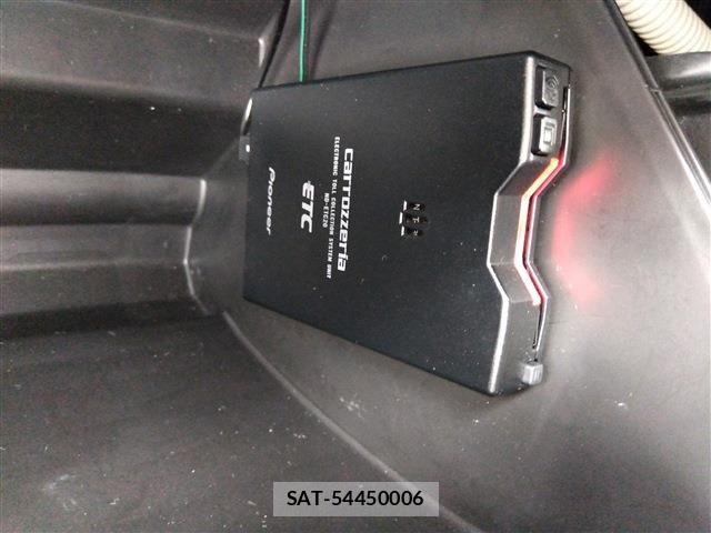 Suzuki X BEE 2018-03 7730986-27