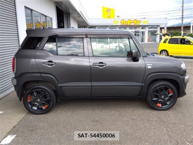 Suzuki X BEE 2018-03 7730986-4