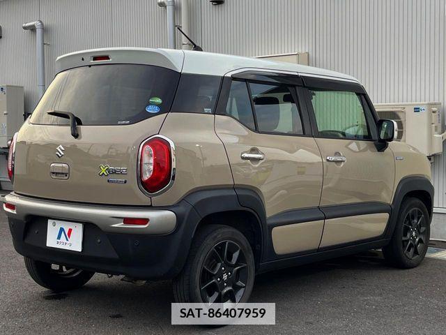 Suzuki X BEE 2020-03 7790696-17