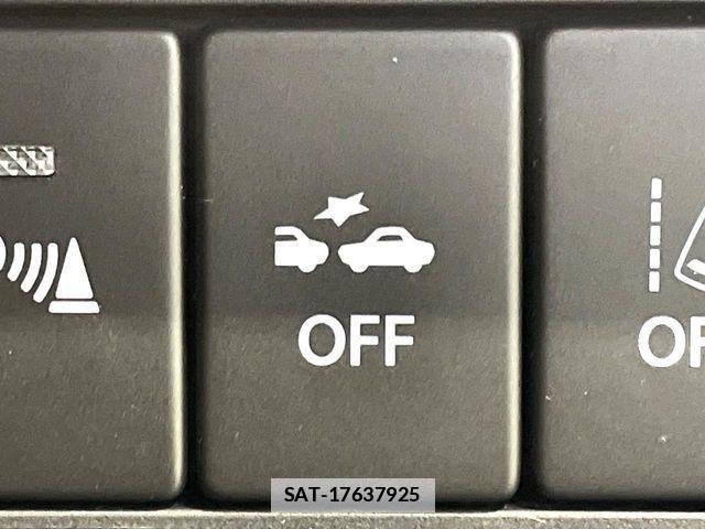 Suzuki X BEE 2022-11 7790698-5