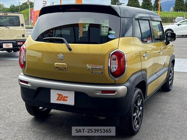 Suzuki X BEE 2018-05 7880679-12