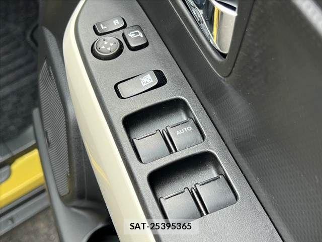 Suzuki X BEE 2018-05 7880679-27
