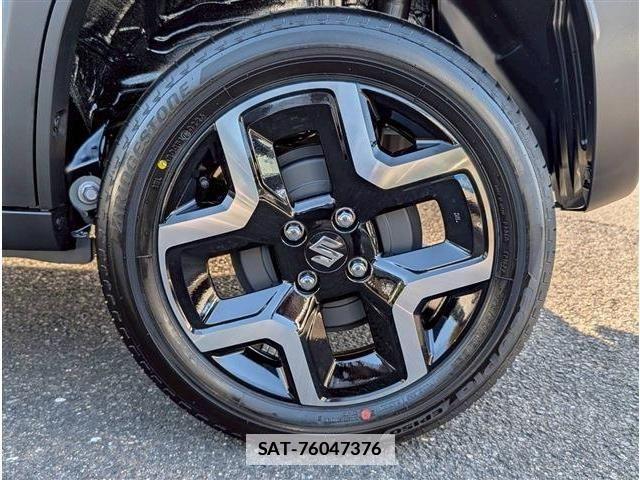 Suzuki X BEE 2026-05 7880671-10