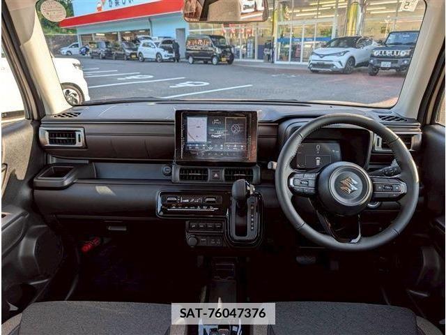 Suzuki X BEE 2026-05 7880671-13