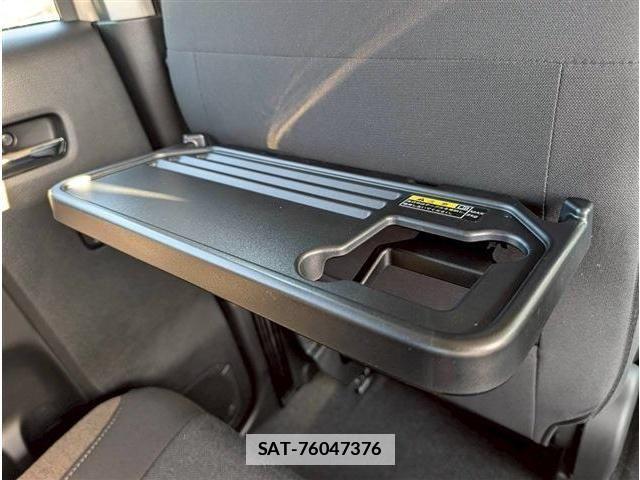 Suzuki X BEE 2026-05 7880671-27