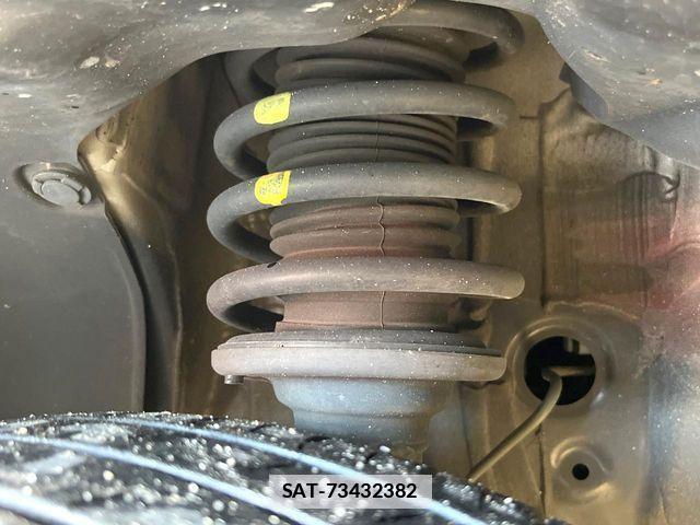 Suzuki X BEE 2020-06 7880676-17