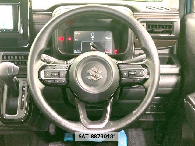 Suzuki X BEE 2025-11 7880673-10