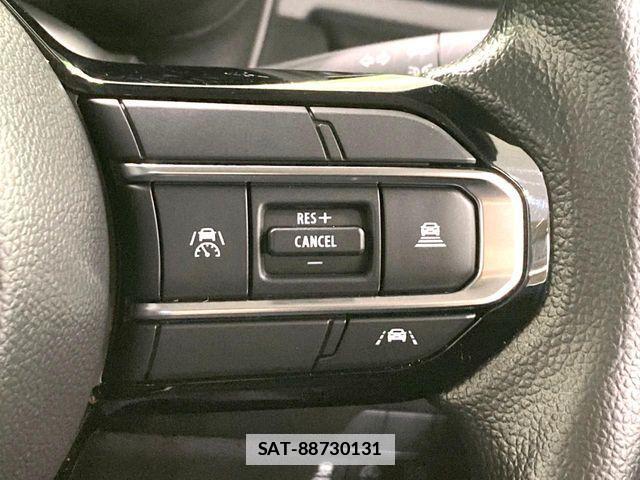 Suzuki X BEE 2025-11 7880673-4