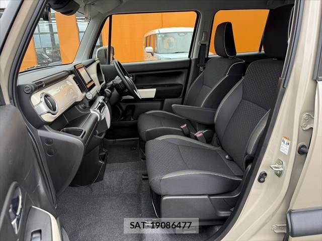 Suzuki X BEE 2021-08 7880677-16
