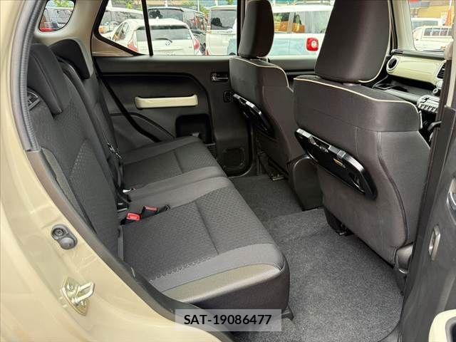 Suzuki X BEE 2021-08 7880677-19