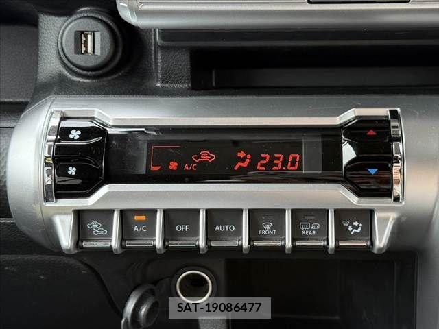 Suzuki X BEE 2021-08 7880677-24