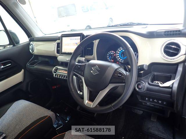 Suzuki X BEE 2019-11 7880678-1