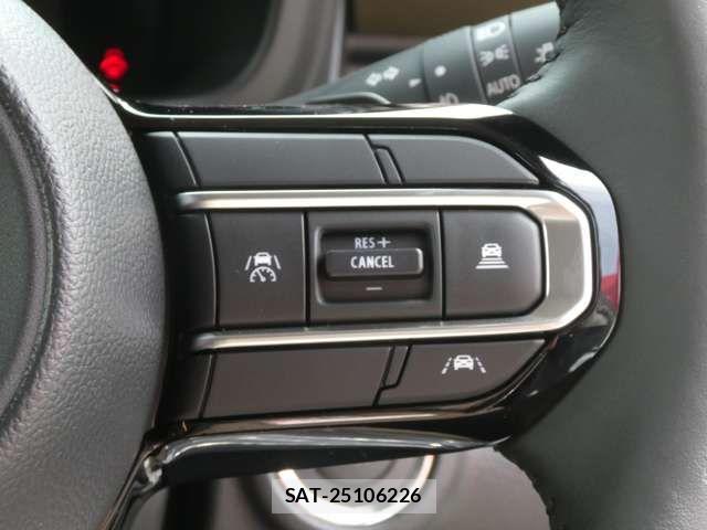 Suzuki X BEE 2026-06 7880670-3