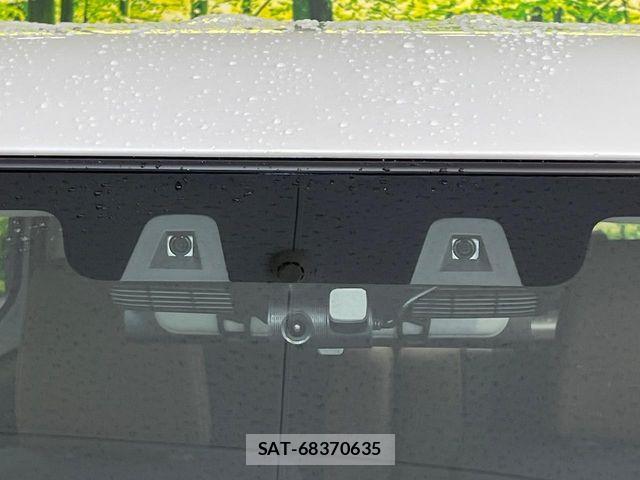 Suzuki X BEE 2023-03 7964492-4