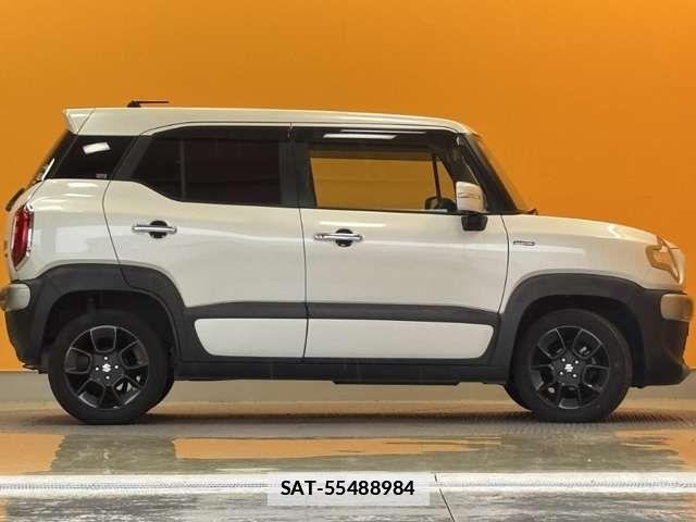 Suzuki X BEE 2018-07 7981645-11