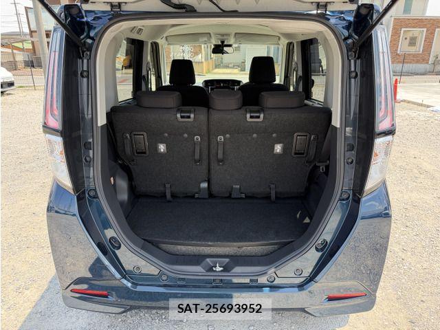 Suzuki X BEE 2018-04 7981643-14