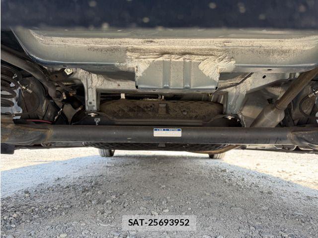 Suzuki X BEE 2018-04 7981643-16