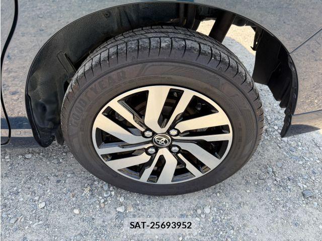 Suzuki X BEE 2018-04 7981643-17
