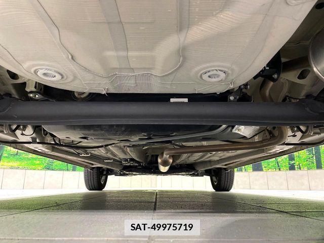 Suzuki X BEE 2018-04 7981647-18