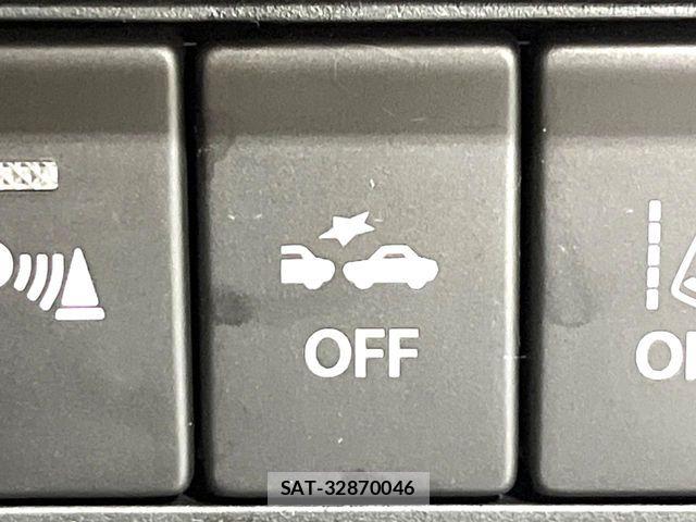 Suzuki X BEE 2018-02 8039355-4
