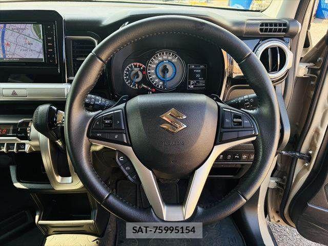 Suzuki X BEE 2018-04 8039356-10