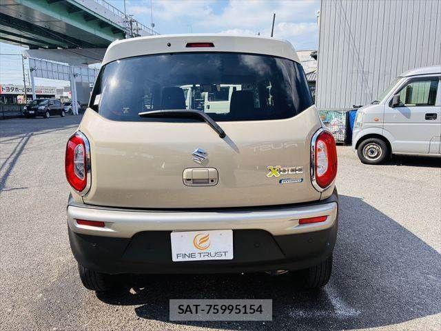 Suzuki X BEE 2018-04 8039356-18
