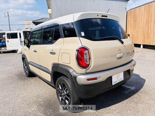 Suzuki X BEE 2018-04 8039356-19